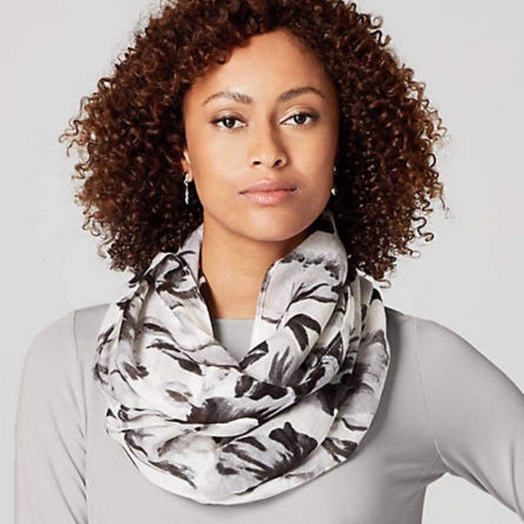 J. Jill Accessories - J. Jill Gorgeous Watercolor Floral Infinity Scarf